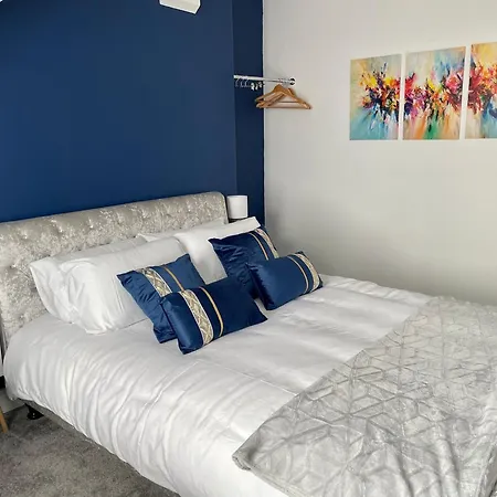 North Bay Nest House * Scarborough