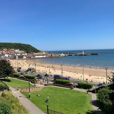 North Bay Nest House Holiday home